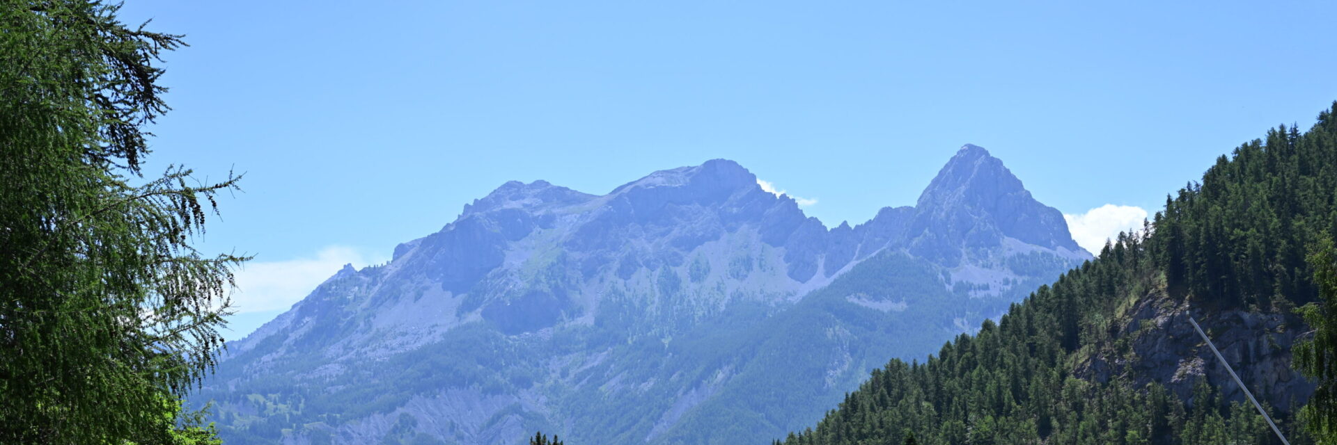 Chapeau de gendarme Pra Loup 1600